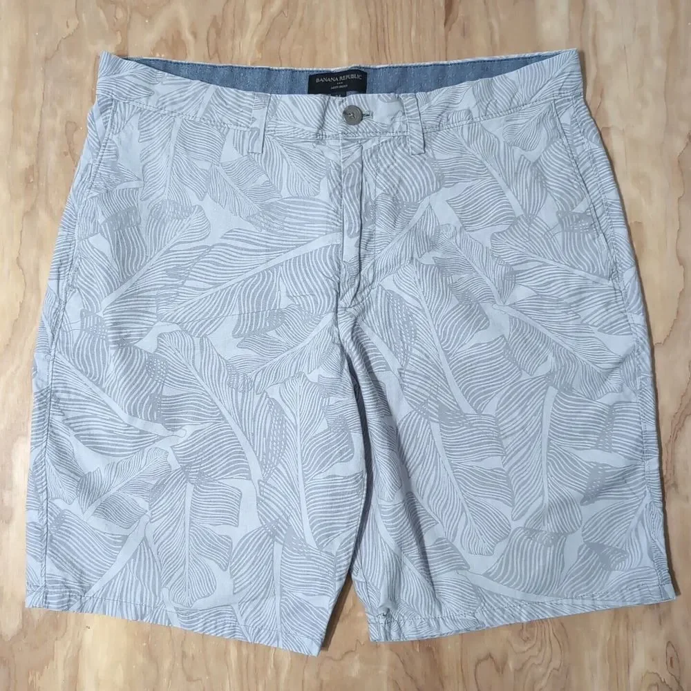 Banana Republic‎ Aiden Shorts Palm Leaf Print 9